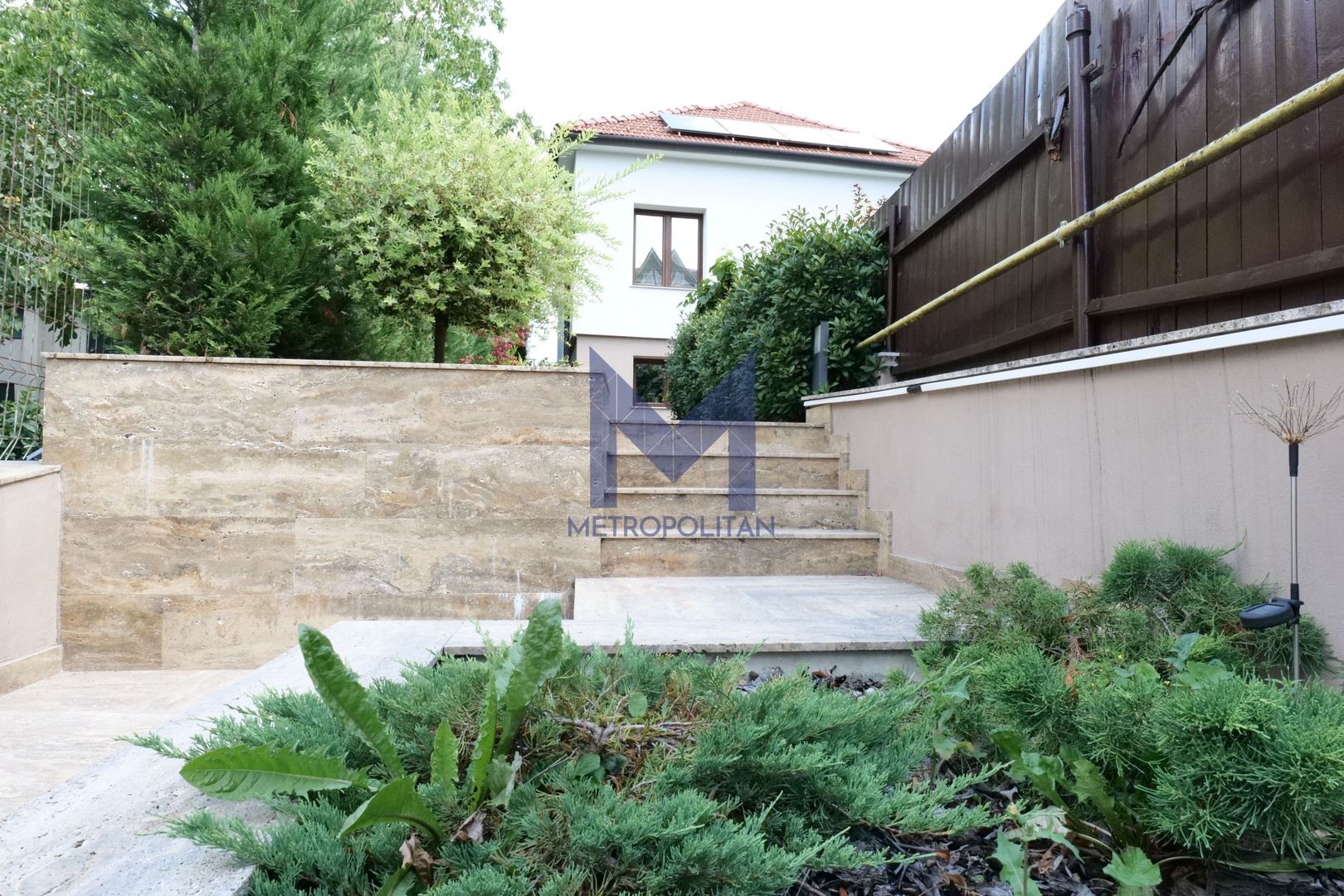 OPORTUNITATE! De închiriat sediu prestigios-zona Cipariu - Poză 1