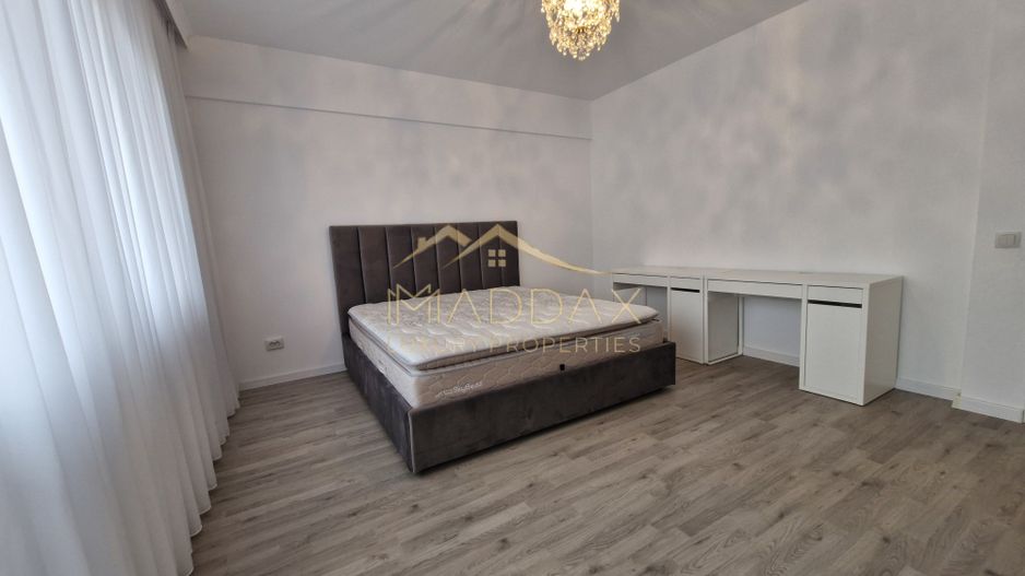 Apartament *4 camere *110mp* // Parcare - Poză 19