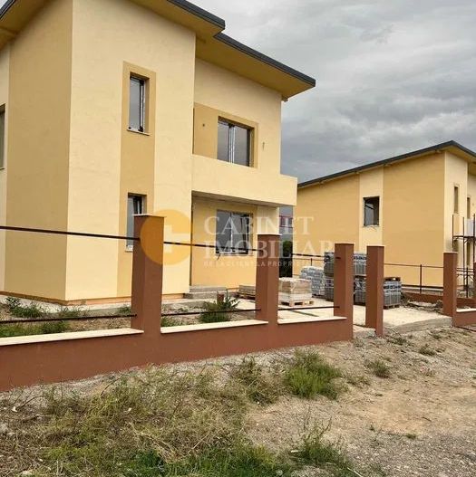 Vila 115 MP Utili 480 Teren Valea Lupului - Poză 4