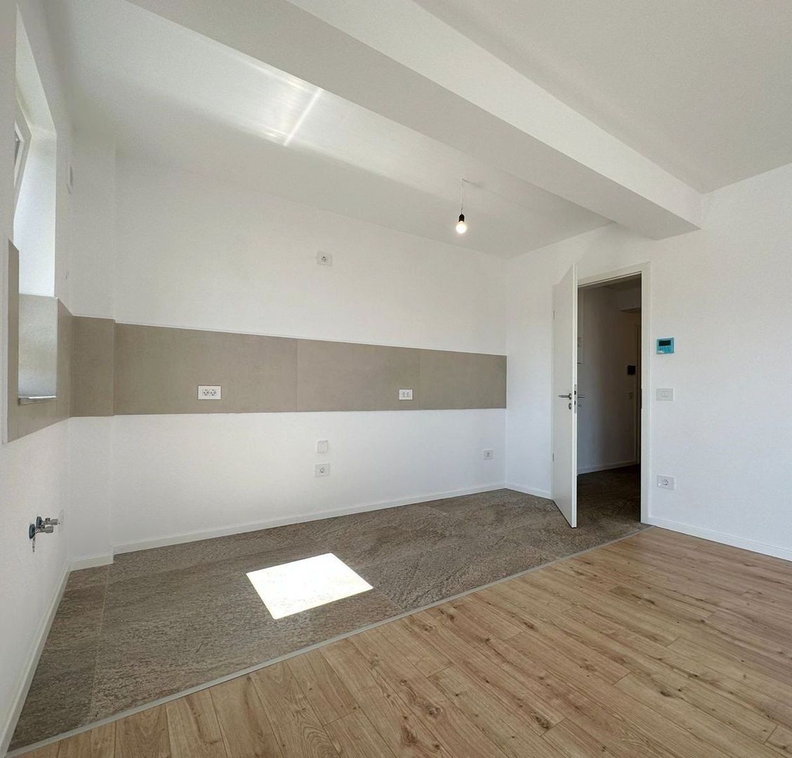 Vindem apartament NOU faza 5 Coresi Avantgarden - Poză 7