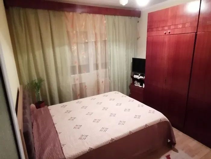 Apartament 3 camere, Micro 16 - Poză 2