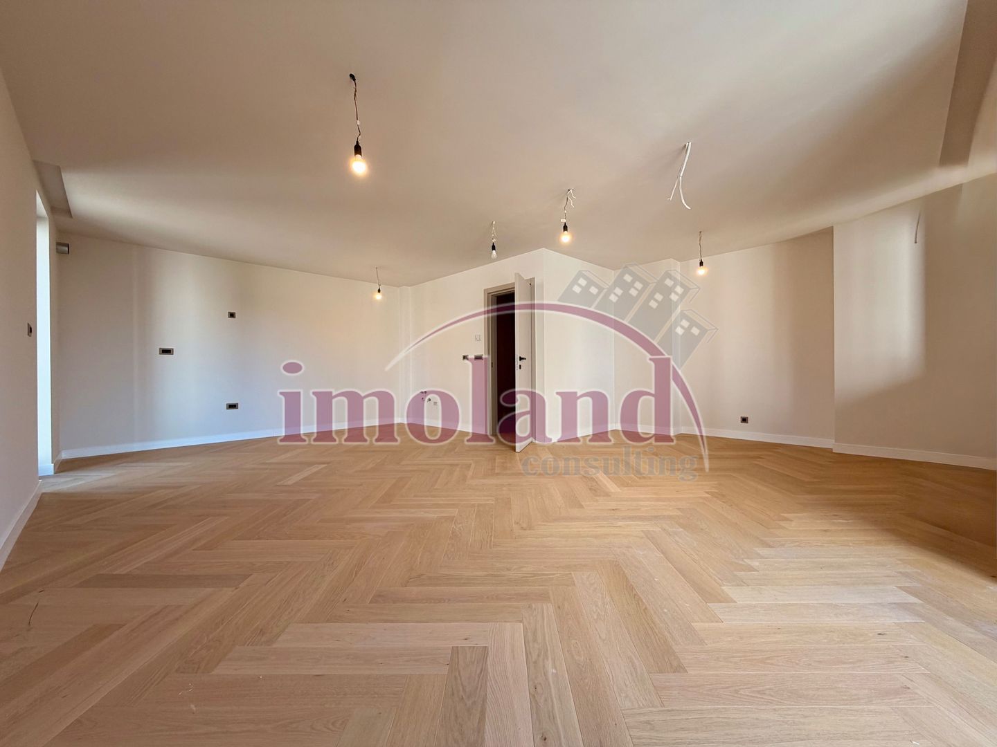 Vanzare apartament premium 4 camere 3 bai | 160 mp utili | Iancu Nicolae - Poză 4