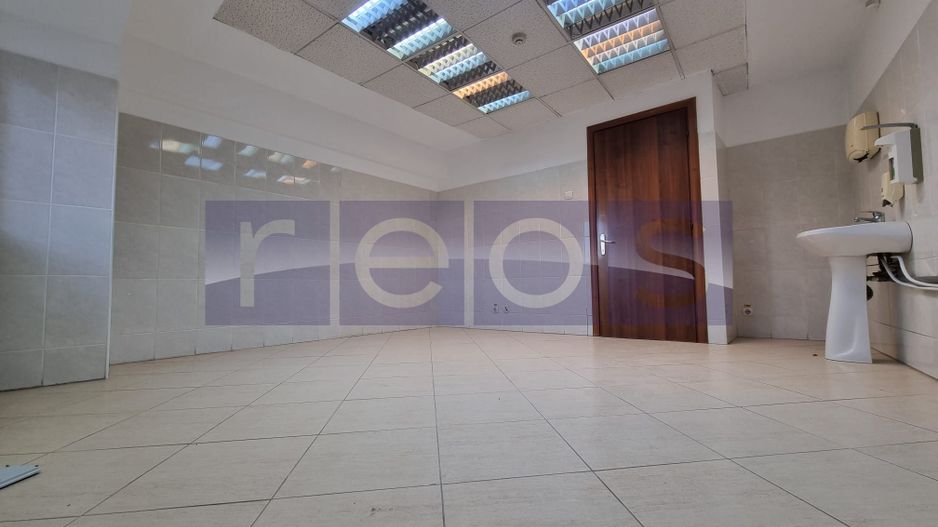 VANZARE SPATIU COMERCIAL | 30 CAMERE | ZONA UNIRII - Poză 38