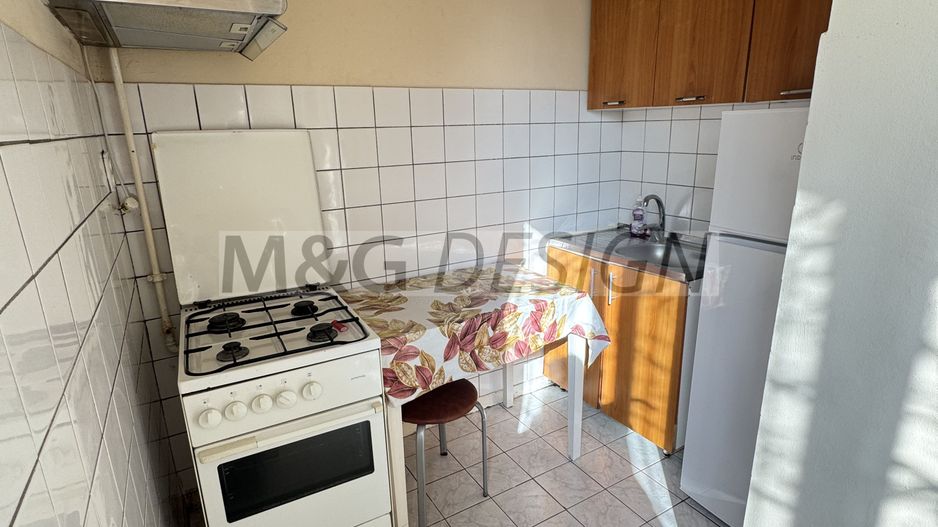 Apartament 1 cameră –parter cu balcon zona Brancoveanu - Poză 2