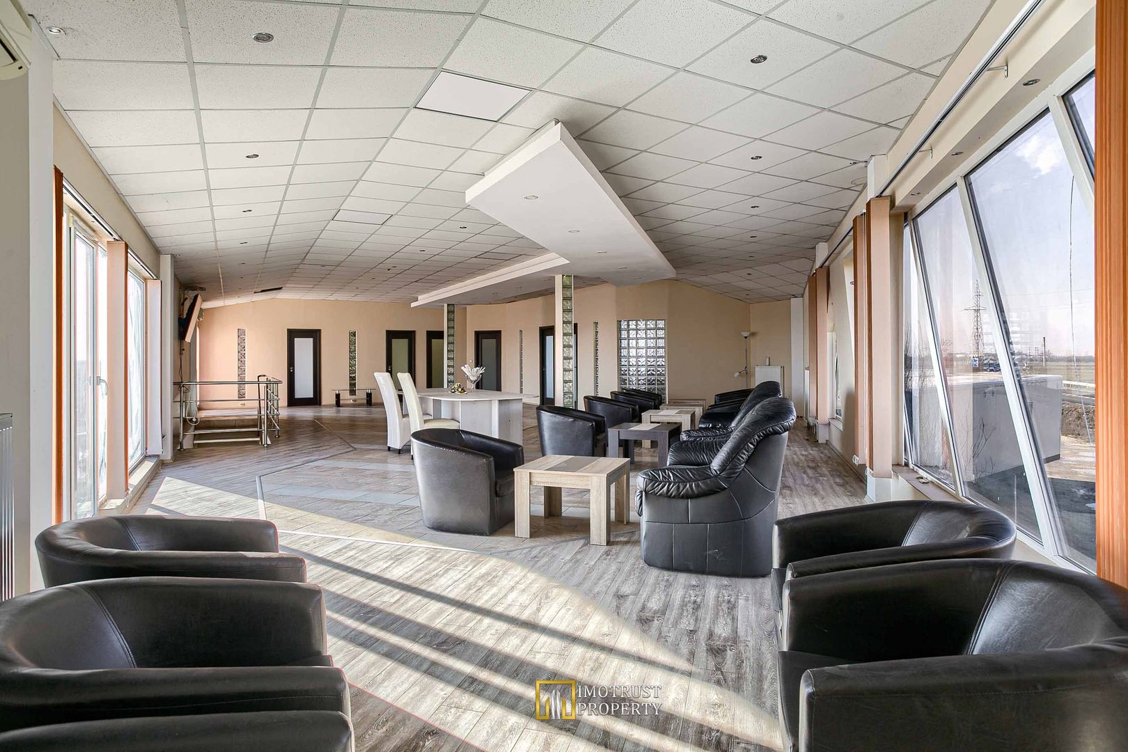 Inchiriere spatiu birouri modern – Horia, Arad – 123 mp - Poză 2