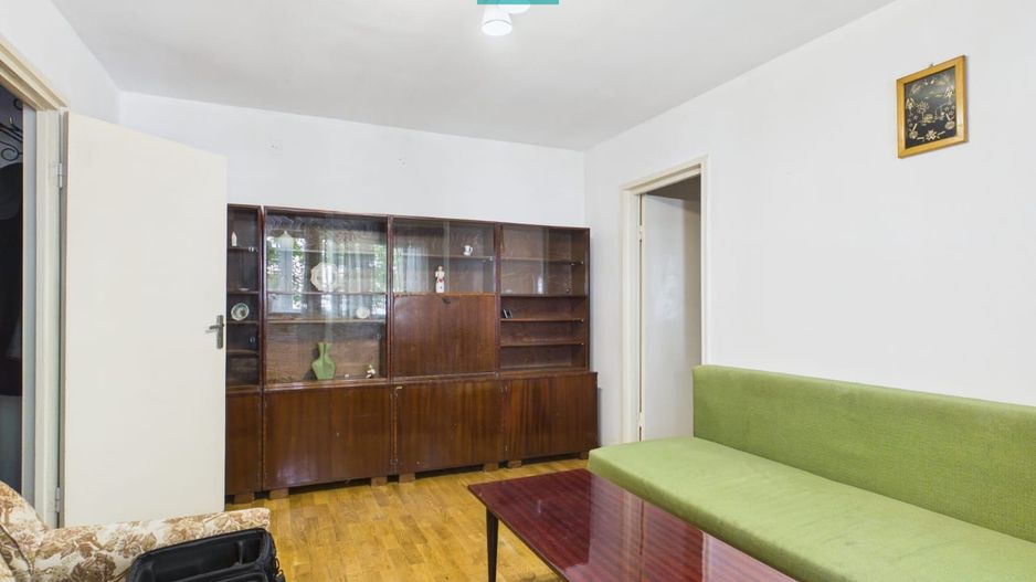 APARTAMENT 2 CAMERE LA PARTER, GRĂDIȘTE - Poză 2