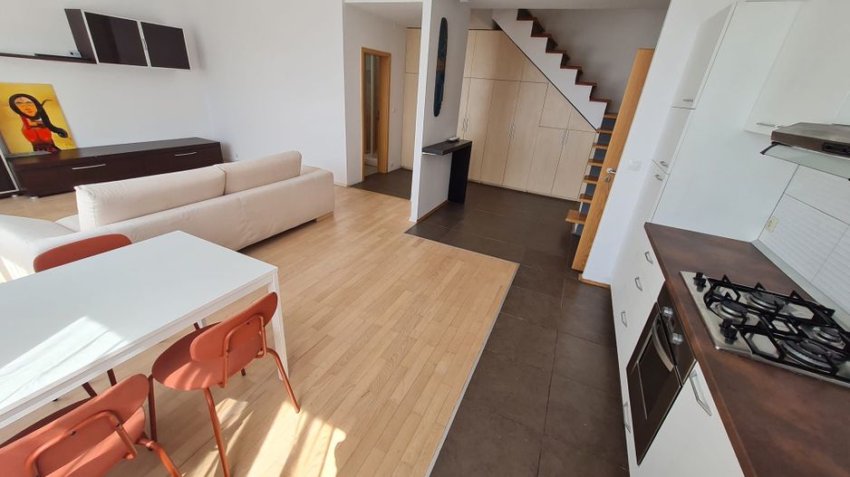 Apartament cu 3 camere de închiriat în zona Odobescu - Poză 19