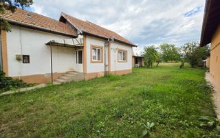 Casa 2 camere, 974 mp teren, Micesti - Poză 1