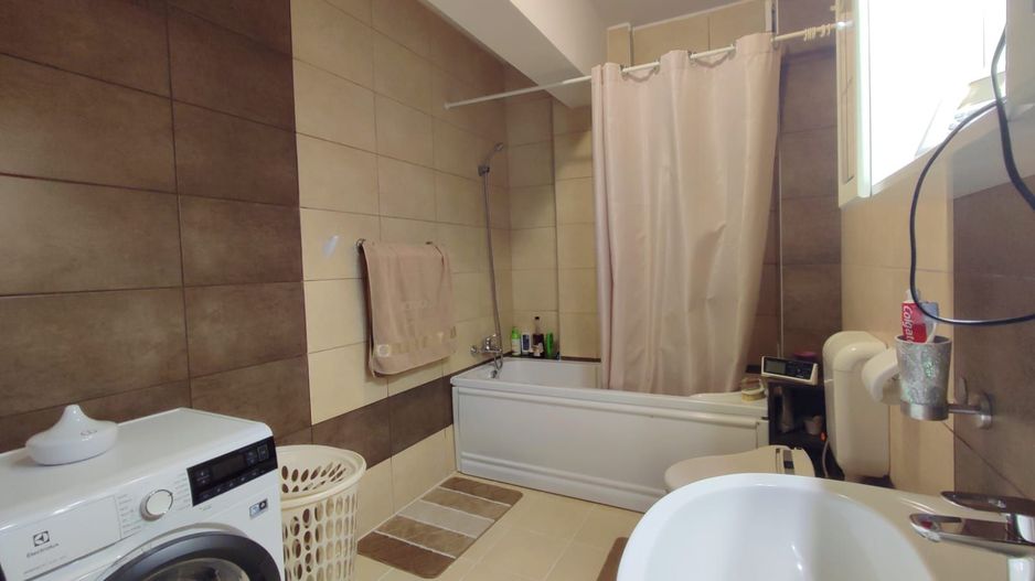 Apartament Decomandat 2 camere cu Parcare zona Calea Turzii - Poză 7