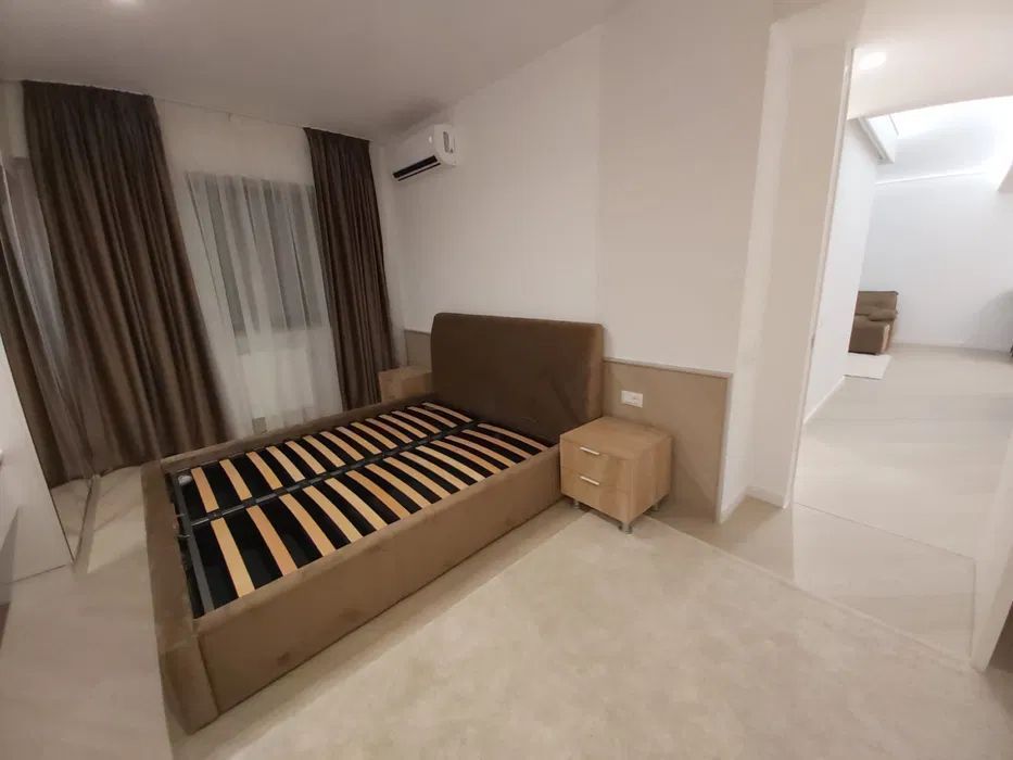 Prima închiriere – Apartament modern 3 camere Cortina North - Poză 2