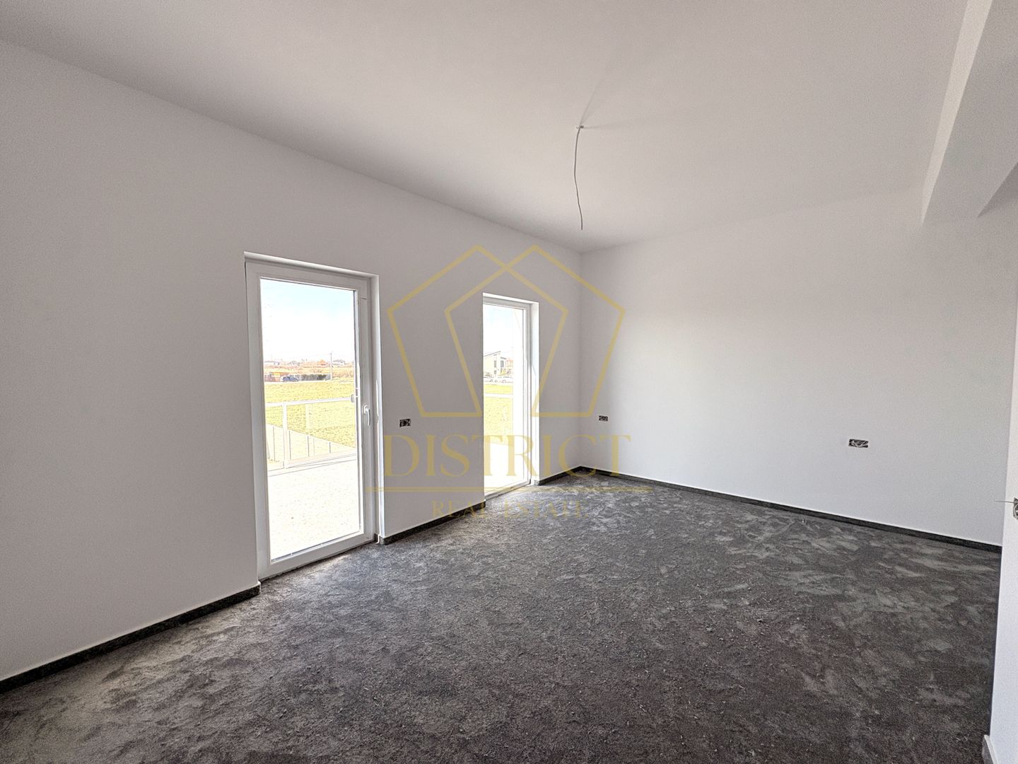 Duplex cu 3 camere, despărțit prin camera tehnica | Mosnita Noua | Barista - Poză 5