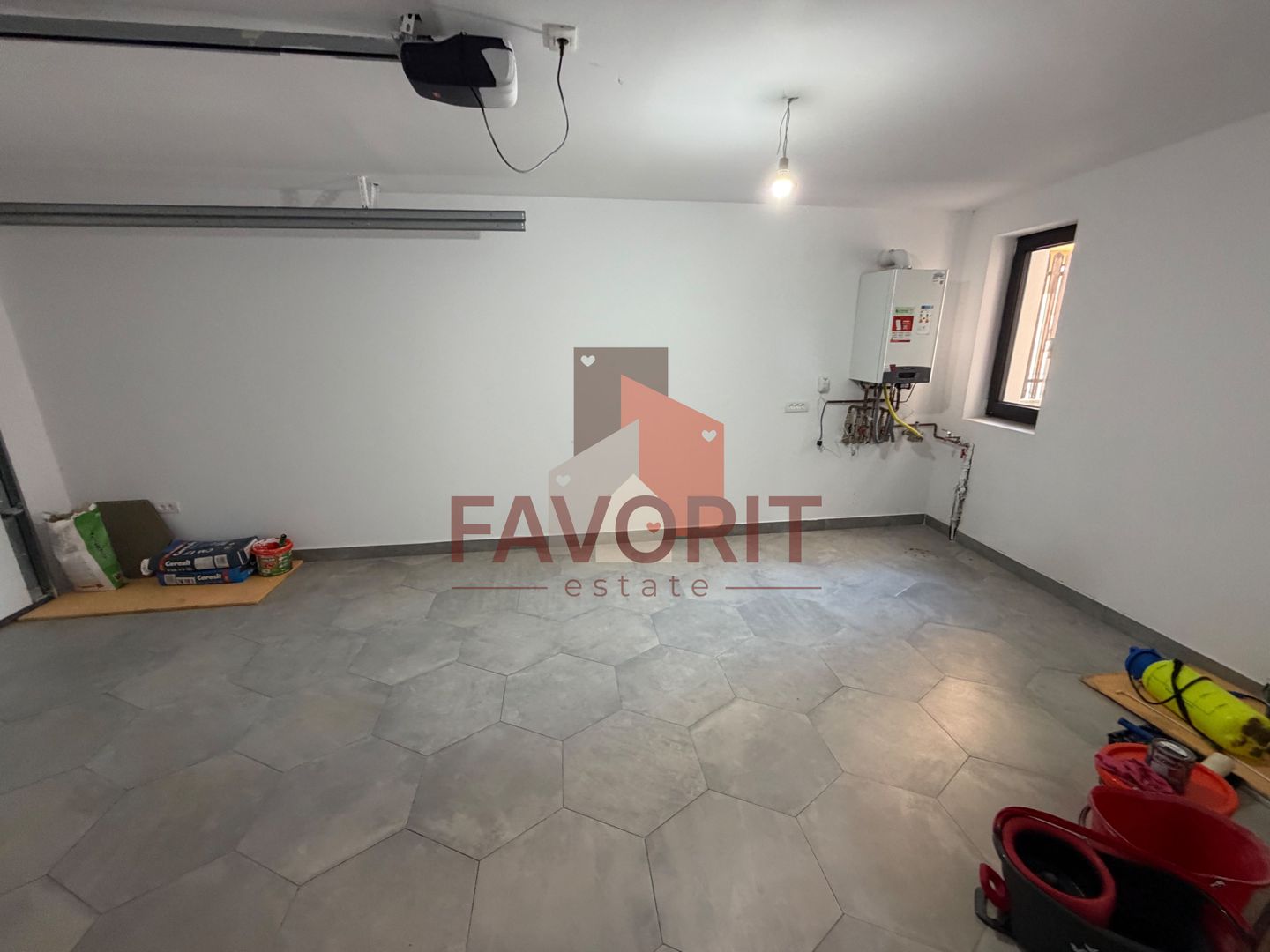 Casa individuala. 172 mp utili. Garaj. Disponibila imediat - Poză 18