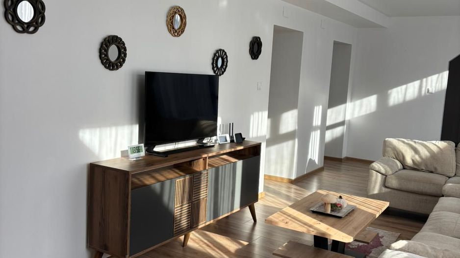 COMISION 0% | Casa Individuala + Garaj de Vanzare | Sacalaz | Central - Poză 5