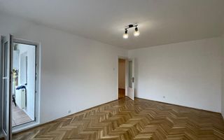 Apartament 3 camere - 2 bai - decomandat - Poză 2