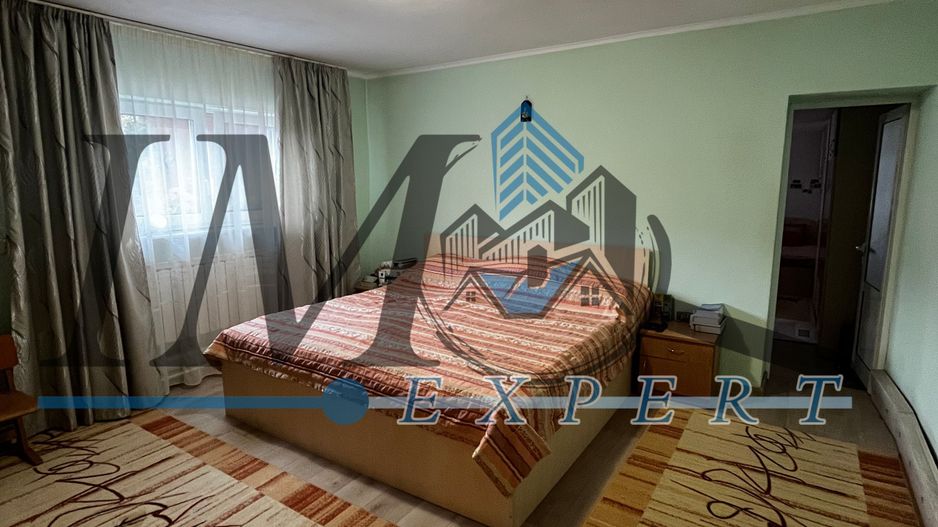 Casa renovata de vânzare in Lancram - Poză 3