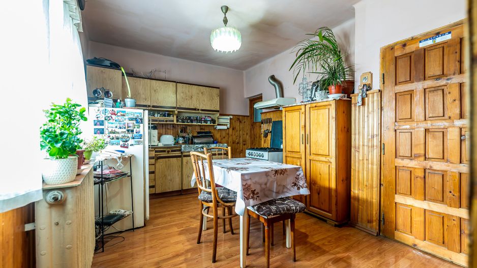 Casa 4 camere - Teren 539 mp - Bujac - COMISION 0 - Poză 4