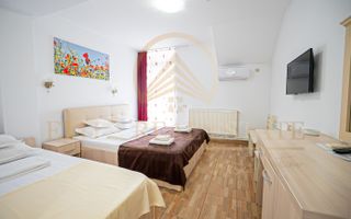 Pensiune premium în Mamaia Sat – proprietate exclusivistă 24 camere - Poză 13