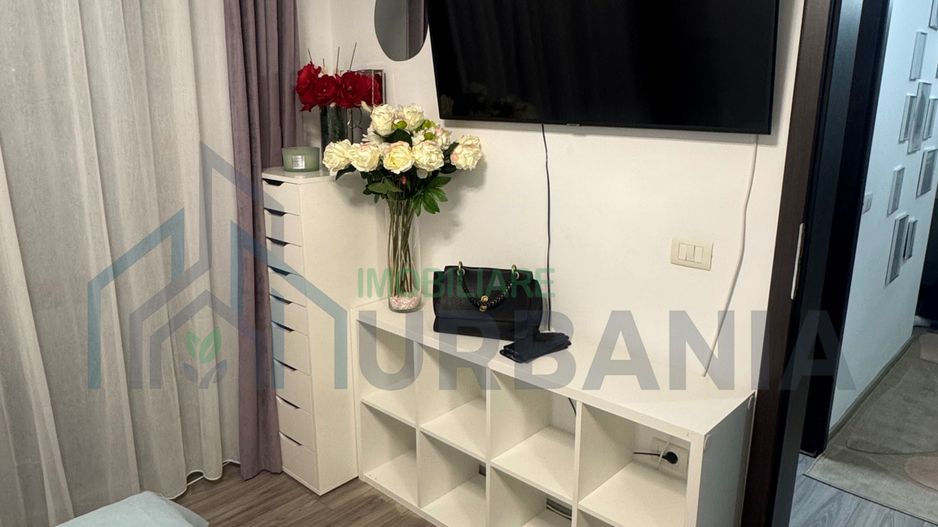 # vând apartament 2 camere lângă Mall Moldova - Poză 1