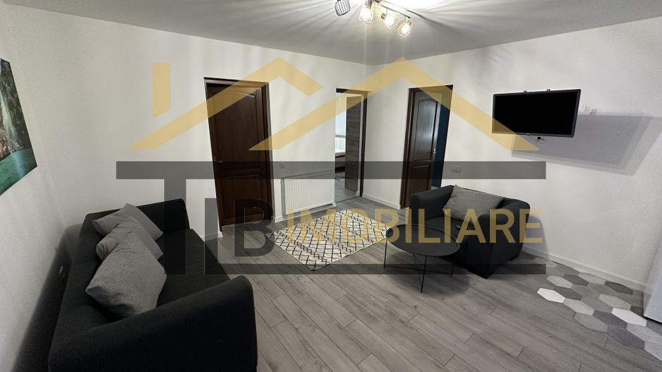 Apartament de 3 camere, 70mp, parcare, Zona Semi-Central - Poză 2