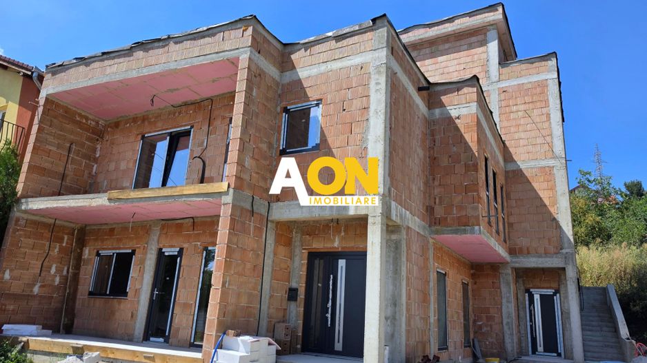Duplex semifinisat, 4 camere,  250 mp teren, zona Schit - Poză 2