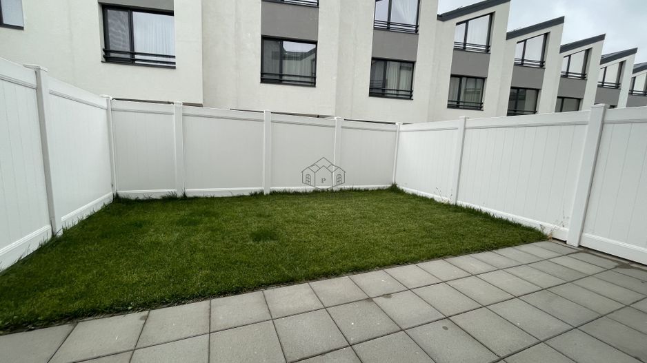 CASA NOU CONSTRUITA IN COMPLEX REZIDENTIAL LA VANZARE IN PIPERA - Poză 9