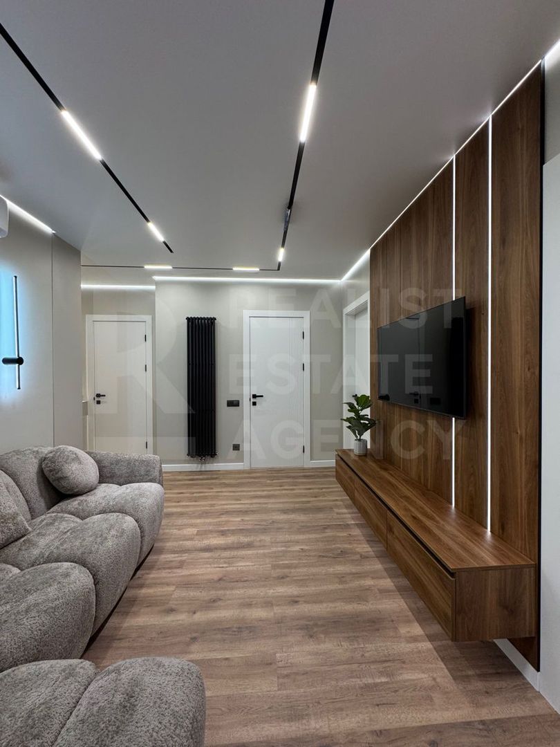 Vânzare, apartament, 2 camere, str. Vasile Lupu, Buiucani - Poză 2