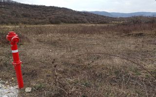 Teren intravilan 550 mp cu utilitati-ideal casa-Zona Valea Rusului - Poză 1