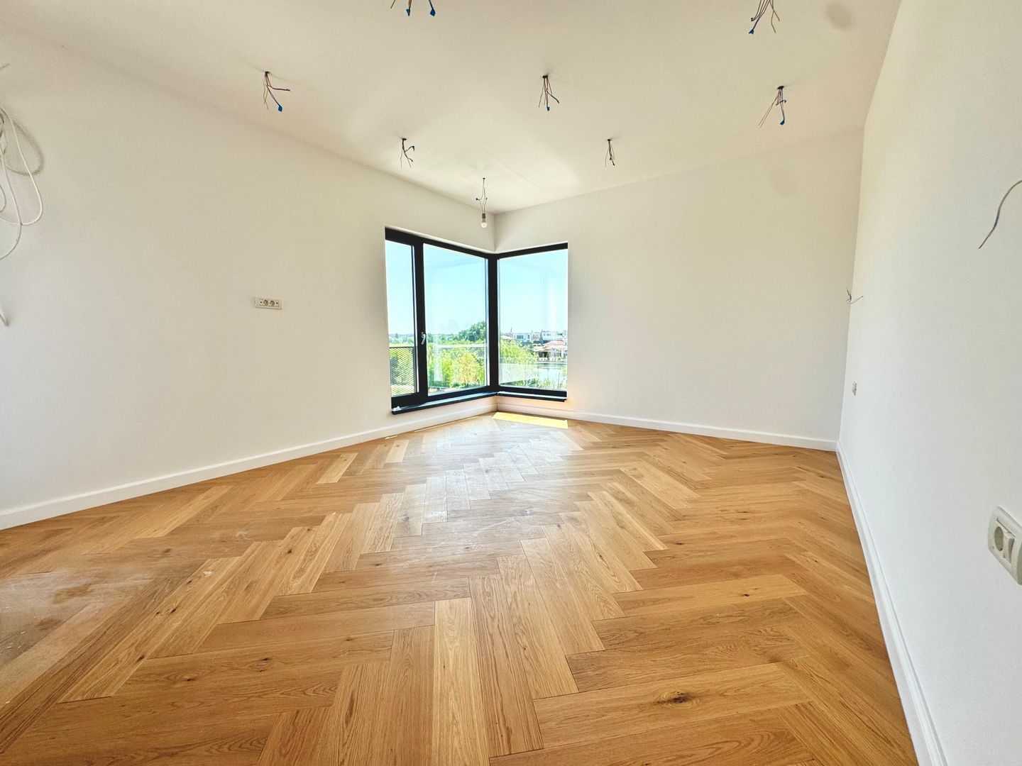 VILA 4 CAMERE - CORBEANCA - 251MP - COMISION 0% - Poză 11