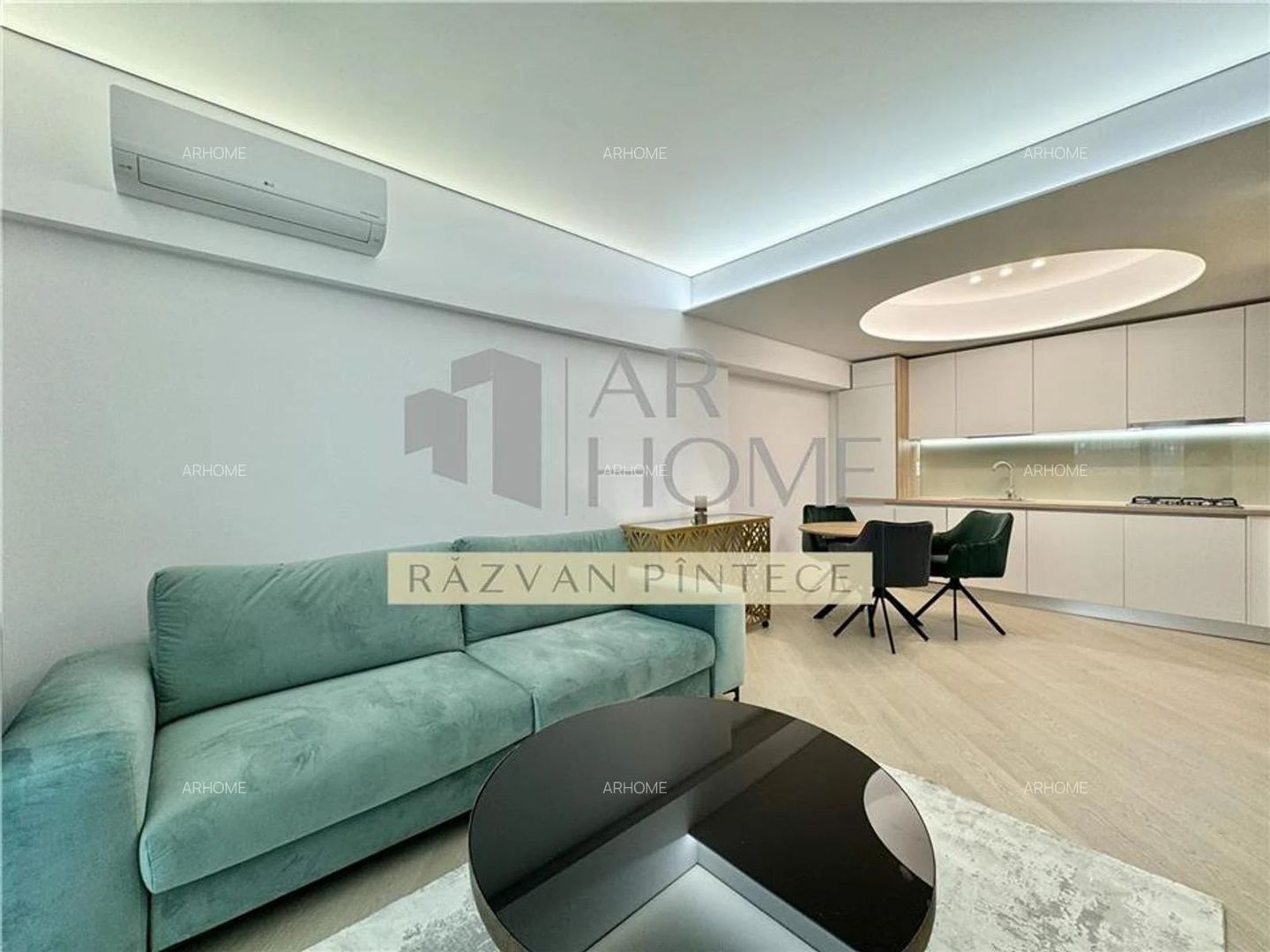 Apartament cu 3 camere decomandat - Cortina North - Poză 4