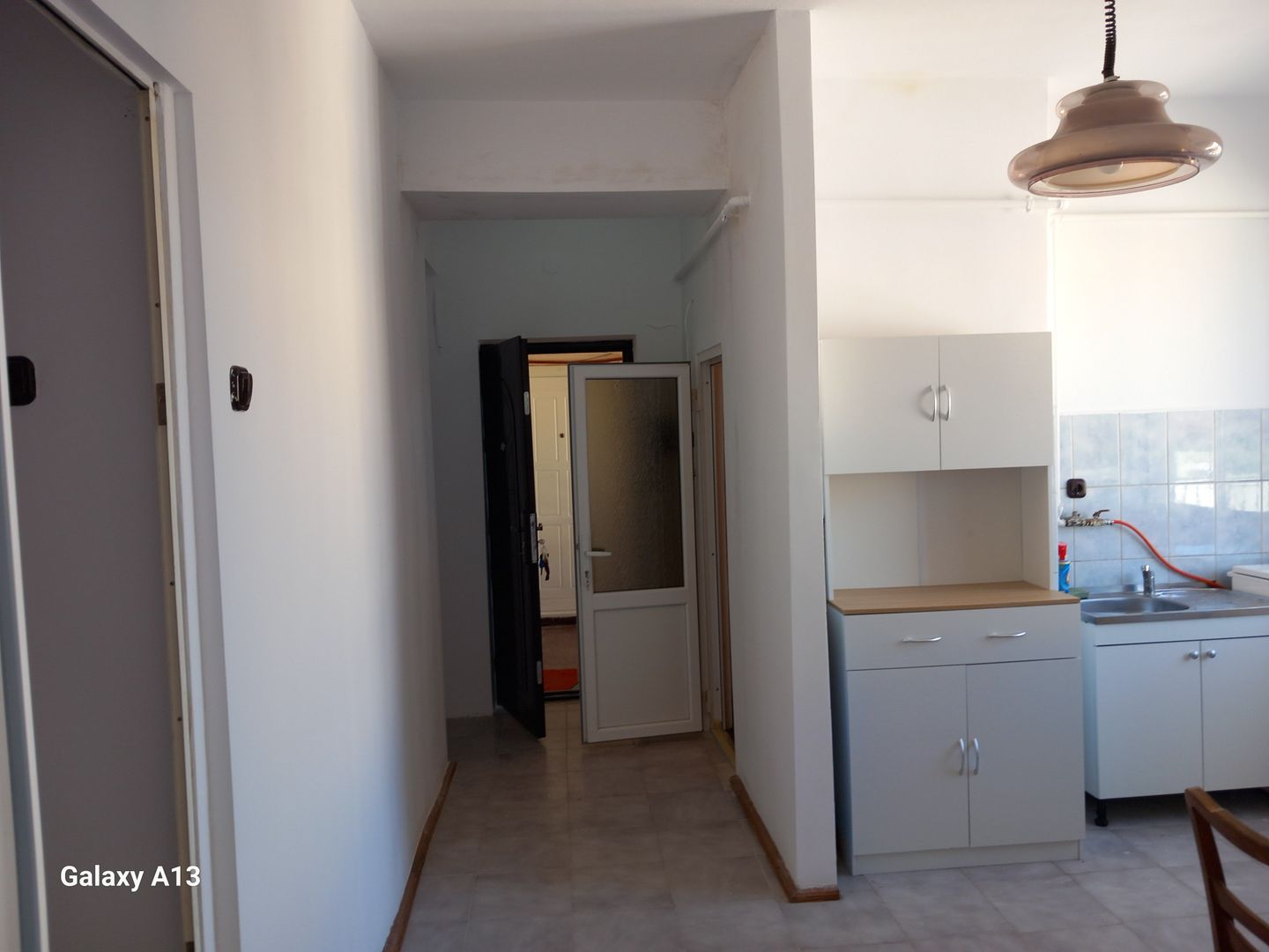 BRASADAS vinde ap 1 cam 4/4 ULTRACENTRAL RENOVAT si MOBILAT. - Poză 7