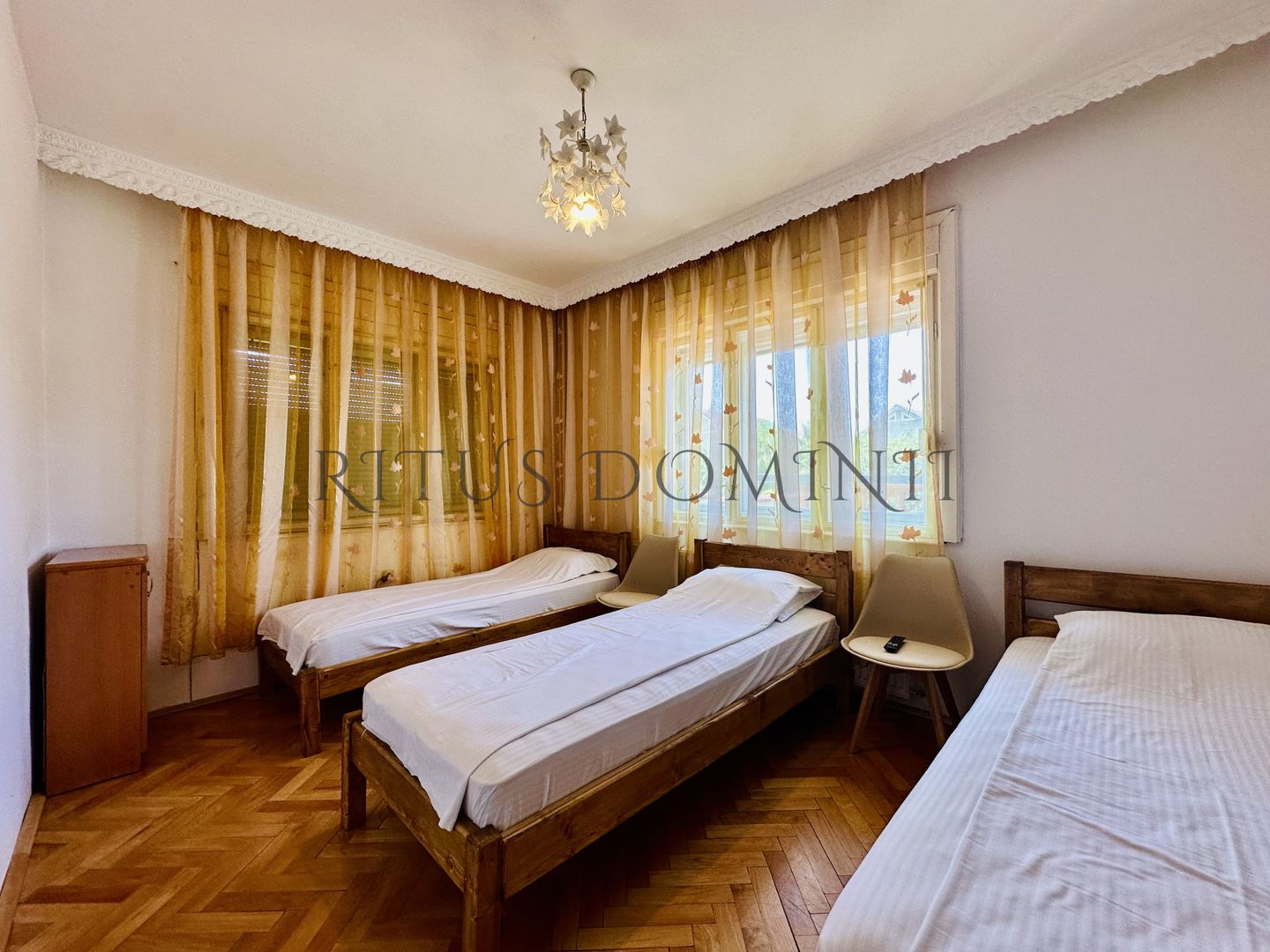 Apartament pentru 6 muncitori la Casa, Nufarul - Poză 7