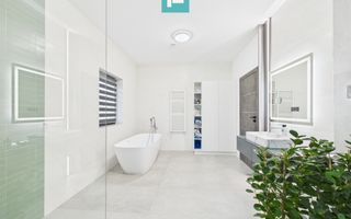 Reședință Premium, 5 camere, teren 2400 mp - Poză 14