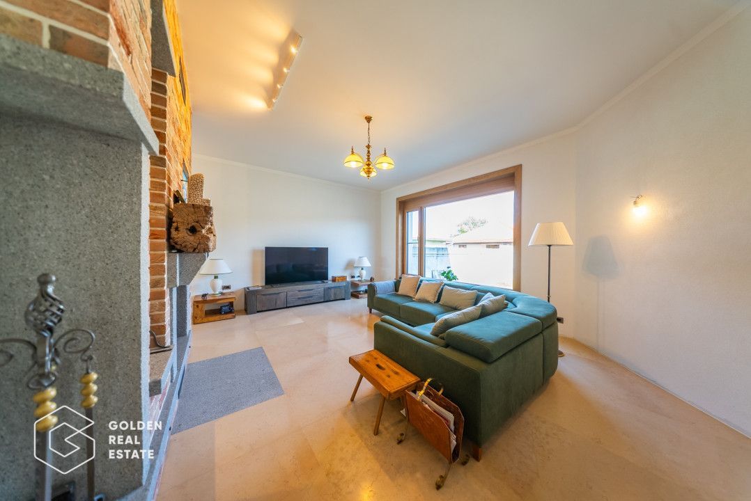 Casa de lux,  in zona Micălaca - Poză 3