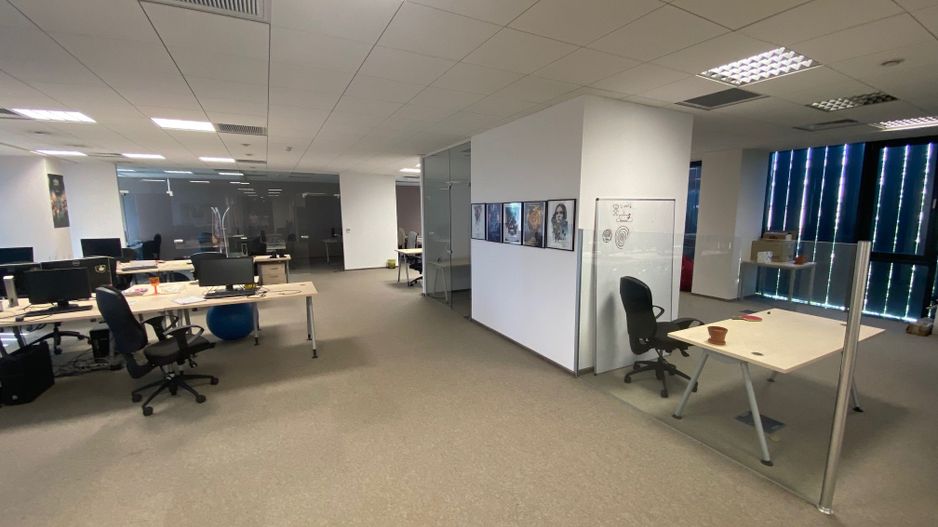 Spațiu de birouri de 375 mp - Poză 3