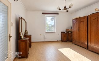 Casa solida cu teren intravilan de 1.555 mp, Sebis, jud. Arad - Poză 2