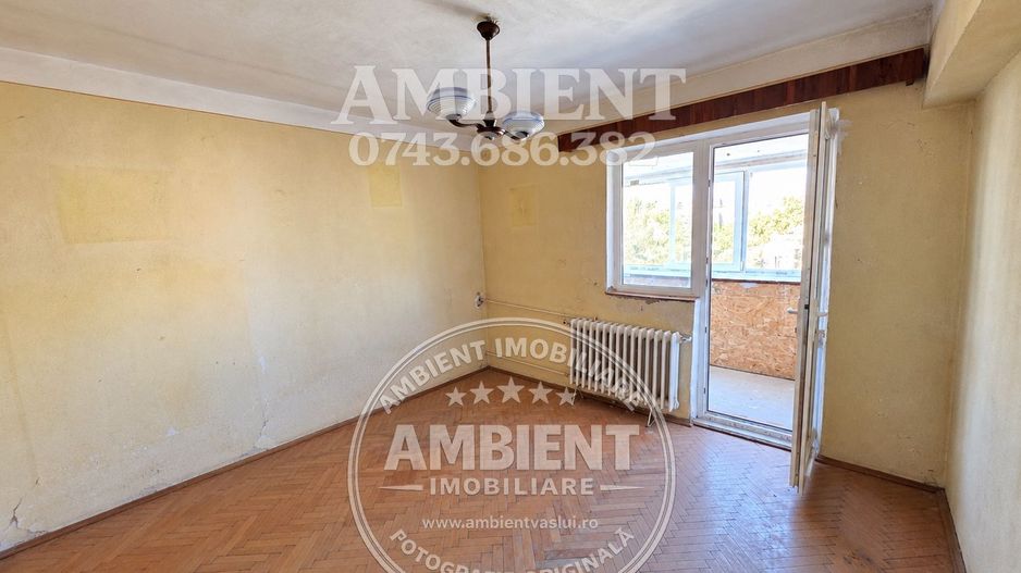 APARTAMENT 2 CAMERE DECOMANDATE, ETAJ 2, ULTRACENTRAL – BLOC AUROCOR; - Poză 2