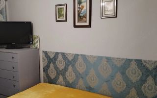 Casă renovată de vânzare în Comarna, Iași - Poză 2