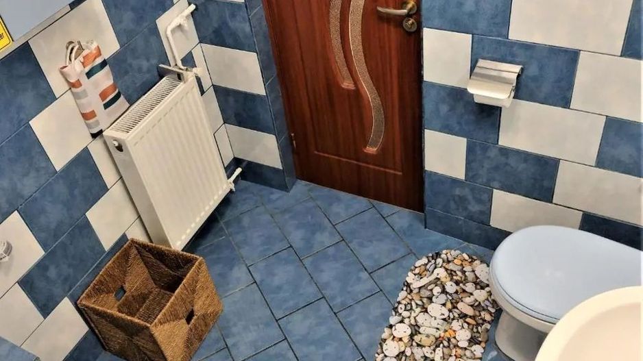 Proprietar inchiriez apartament 2 camere decomandat - Poză 9