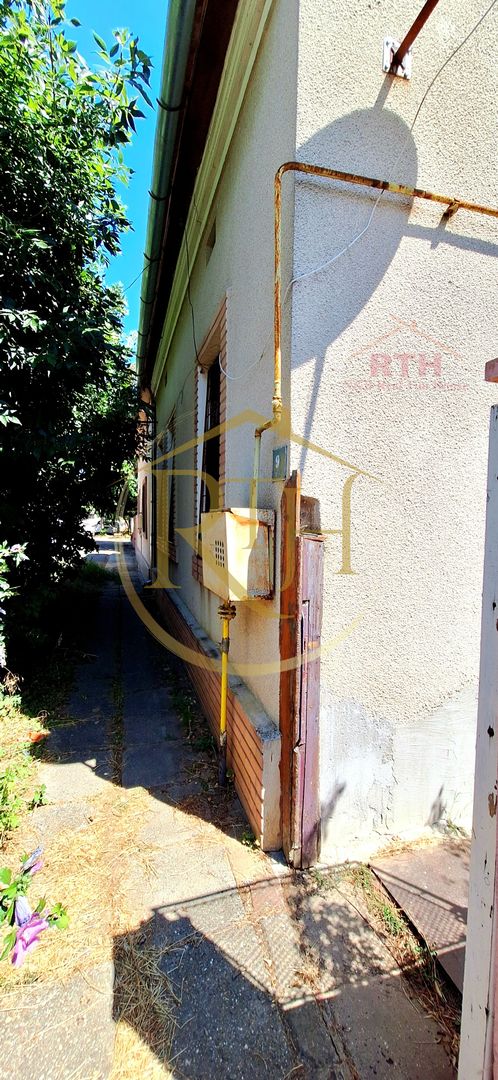 Oferim spre vanzare casa + teren, zona Sagului,  Necesita renovare - Poză 3