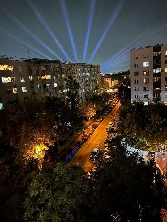 Apt 3cam renovat  69mp, dotat cu  CT, AC , an 1985  etaj 7/8, mobilat - Poză 13