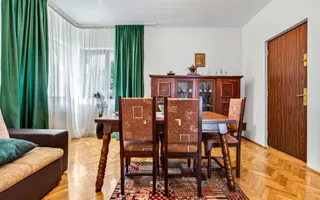 Casa pe 3 niveluri | Terasa cu priveliste | 3 parcari | Pozitie centrala - Poză 23