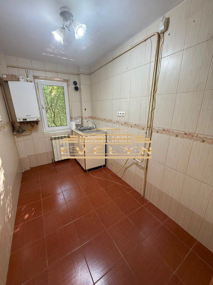 Apartament 3 camere de vânzare – Zona Primăverii, Str. Elie Radu - Poză 7