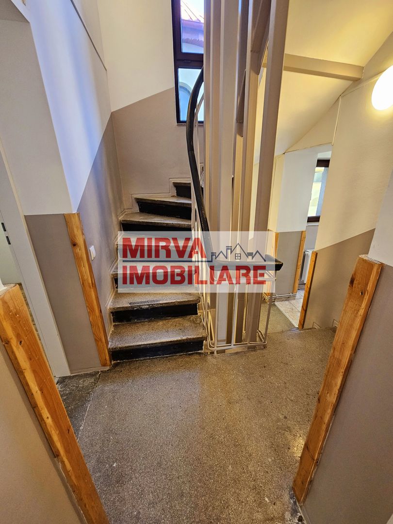 2 Vile Interbelice | Zonă Centrală | Renovate Integral 2024 - Poză 26