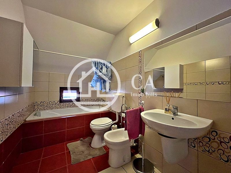 Casă de închiriat cu 5 camere în Cartierul Tineretului, Oradea - Poză 11