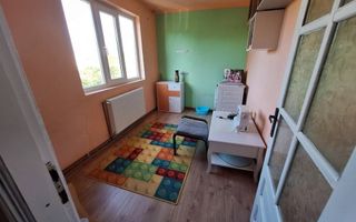 Aparatement 4 camere , Judetean - Poză 6