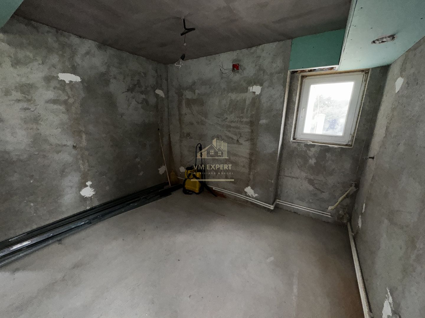 CASA 4 CAMERE TEREN 338 MP CAMPULUNG - Poză 25