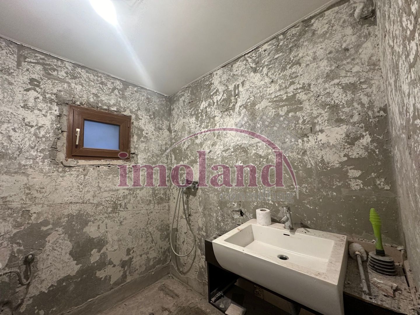 Vanzare 4 camere la gri - parter inalt - Calea Calarasilor - Ultracentral - Poză 4