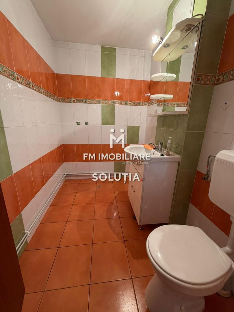 Apartament 3 camere, decomandat, zona Moldovei! - Poză 12