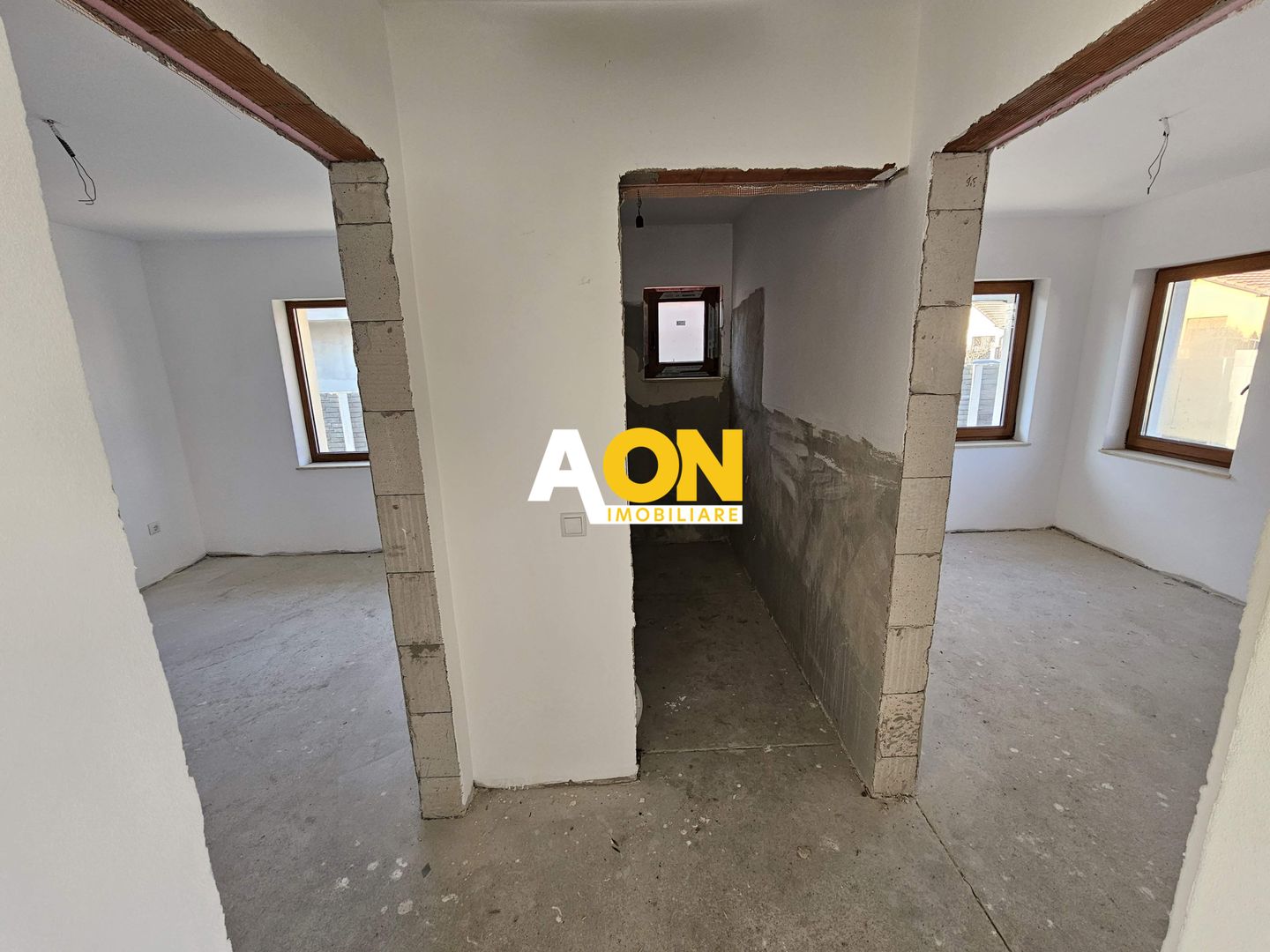 Casa 4 camere, 2 bai, predare la cheie, Micesti - Poză 11