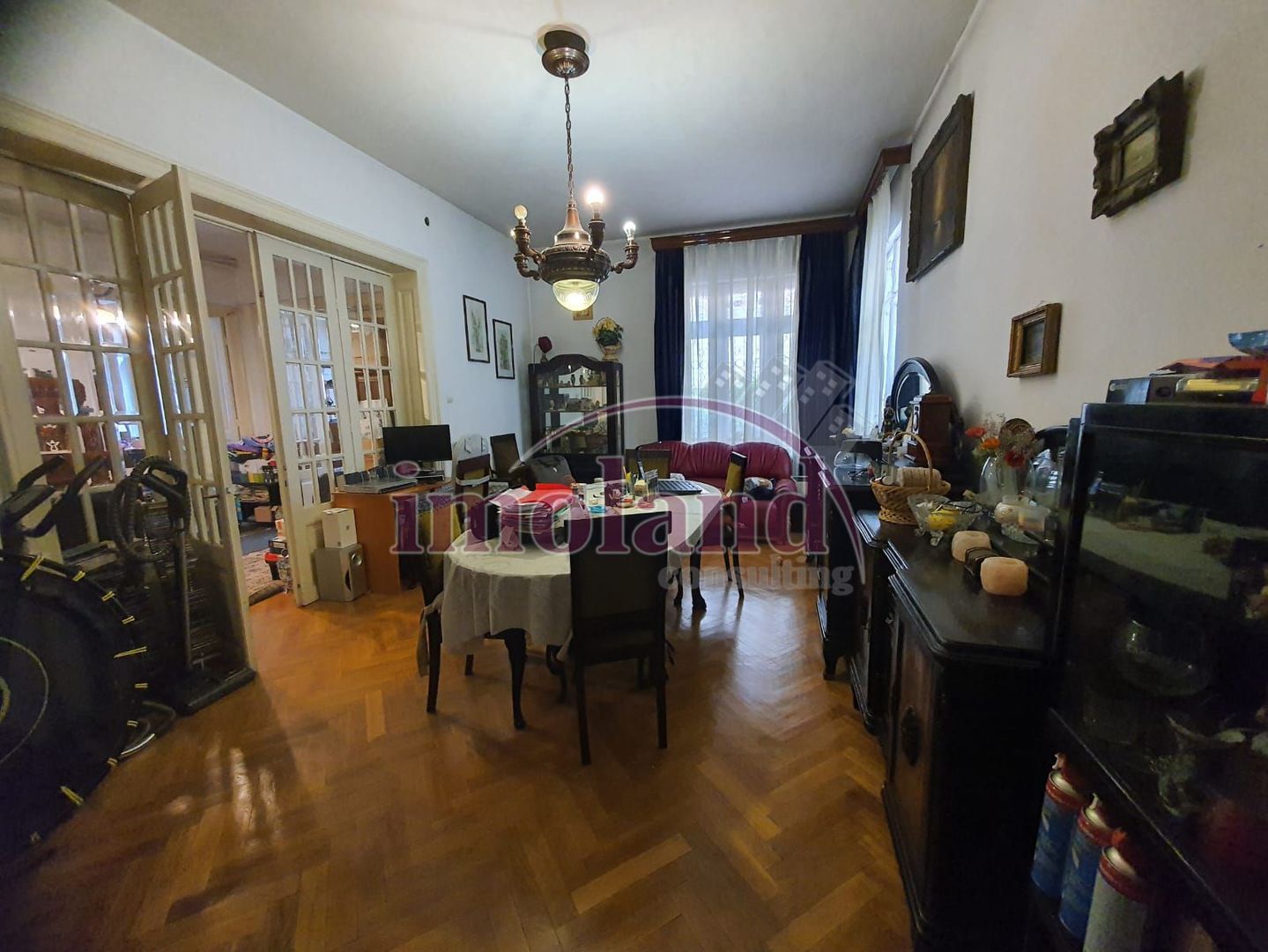 Casa de vanzare 4 camere, curte comuna Ultracentral - Poză 2